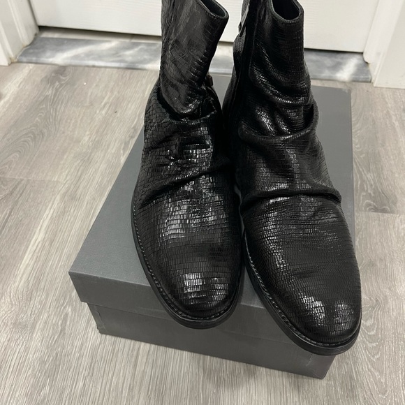 John Varvatos Morrison Sharpei Boot. Size 10 - Picture 8 of 12